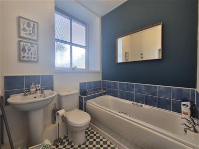 Picture 12
